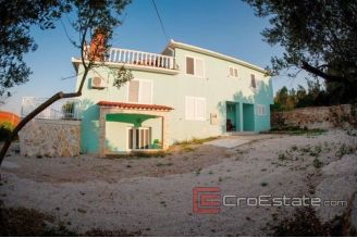 014 2014 66 island ugljan house second row from sea for sale