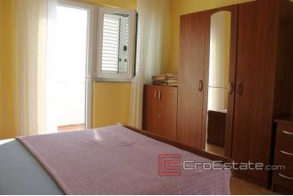 020 2016 232 near makarska apartments for sale