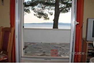 020 2016 232 near makarska apartments for sale