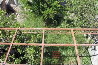 012 2016 230 near trogir house for sale1