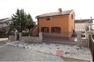 20 3694 30 Krk Villa For Sale