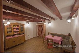 20 3694 30 Krk Villa For Sale