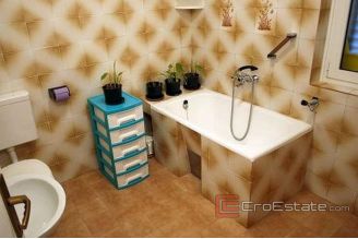 11 3689 30 Trogir House For Sale