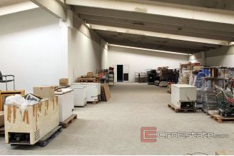 09 2016 242 Split Office Space For Sale