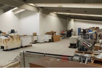 09 2016 242 Split Office Space For Sale