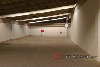 09 2016 242 Split Office Space For Sale
