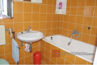 018 2016 274 Zadar house seafront for sale