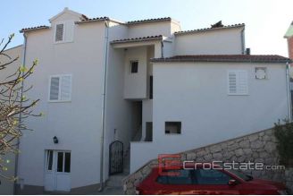 015 2016 233 near sibenik house for sale