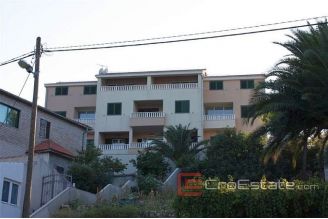 15 3654 30 Marina House For Sale