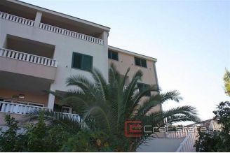 15 3654 30 Marina House For Sale