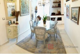 018 2018 159 three bedroom apartment with garden mertojak split for sale