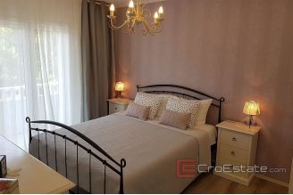 019 5009 30 apartment house with sea view Hvar for sale1