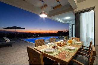 0020 2026 63 luxury villa with sea view Split area for sale