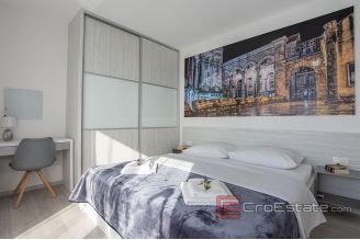 0020 2026 63 luxury villa with sea view Split area for sale