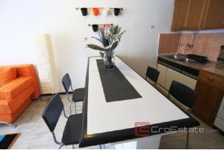08 4760 30 Split Firule apartment for rent