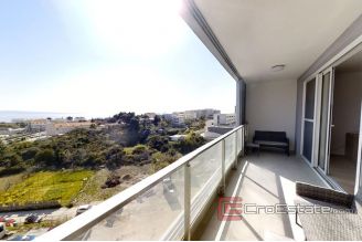 020 2015 144 split trstenik two bedroom apartment for rent