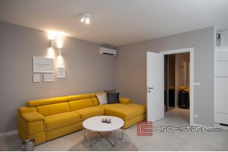 06 2024 18 Split apartment for sale