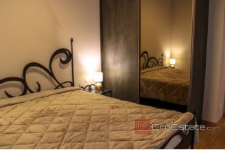 13 2024 70 Split apartment sea view for rent