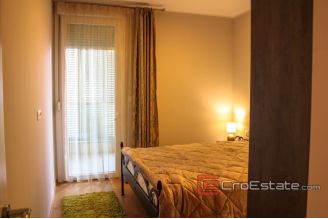 13 2024 70 Split apartment sea view for rent