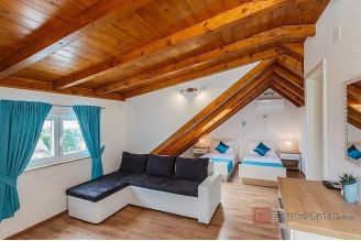 011 2018 10 Island of Brac stone villa in the first row to the sea for rent