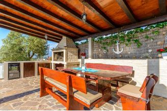 011 2018 10 Island of Brac stone villa in the first row to the sea for rent