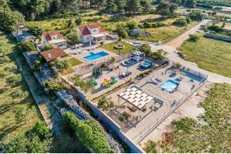 011 2018 10 Island of Brac stone villa in the first row to the sea for rent