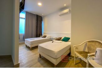 10 2027 02 Split business for rent