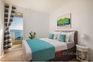 13 2022 226 Split apartment for rent sea view