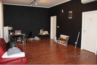 01 2016 262 Split Office Space For Sale