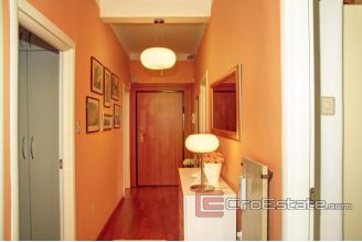 11 2016 11 apartment near center split