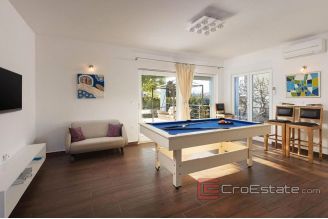 020 2026 65 luxury villa with panoramic view Split for sale