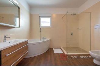 020 2026 65 luxury villa with panoramic view Split for sale