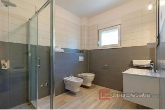 020 2026 65 luxury villa with panoramic view Split for sale