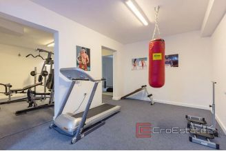 020 2026 65 luxury villa with panoramic view Split for sale