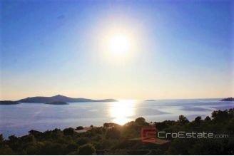 012 2021 280 house with sea view Trogir