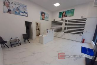 007 2016 458 business space for rent Split