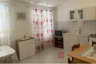 0020 2026 66 attractive house with apartments first row to the sea Sibenik for sale