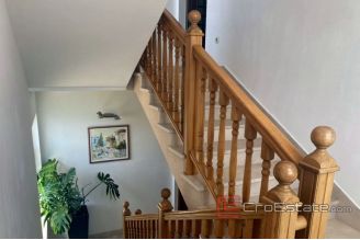 0020 2026 66 attractive house with apartments first row to the sea Sibenik for sale