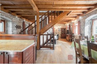 019 5301 30 island solta stone house with pool for sale