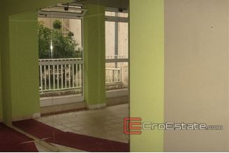 08 3604 30 Split business for rent