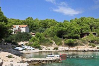 009 2011 12 unfinished house island of_Brac for sale