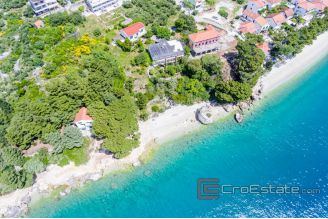 017 2016 460 Makarska detached house by the sea for sale