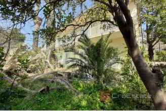 017 2016 460 Makarska detached house by the sea for sale