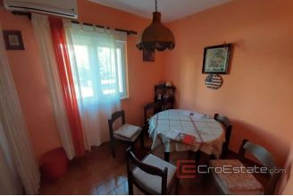 017 2016 460 Makarska detached house by the sea for sale