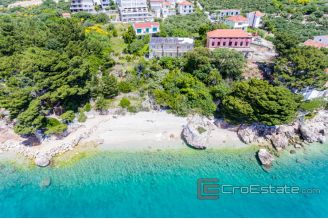 017 2016 460 Makarska detached house by the sea for sale
