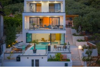 0020 2026 67 Makarska unique luxury villa with sea view for sale