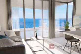 0019 2022 311 Pag villa with luxury apartments first row to the sea