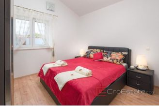 020 2026 68 modern villa with pool near Split