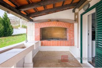 020 2026 68 modern villa with pool near Split