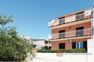 0015 2026 69 Split area apartment house near the sea